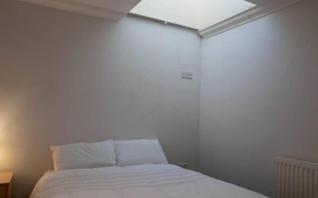 3-bed Apartment 5 Mins Walk to Boscombe Beach