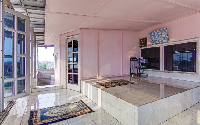 SPOT ON 90060 Jq Homestay Syariah