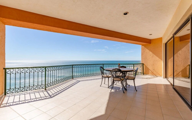 Sonoran Sea 3BR SSE 901 by Casago