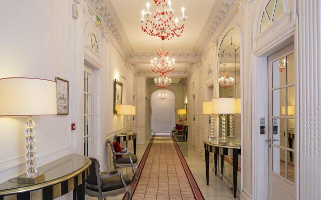 Majestic Hotel - SPA Champs Elysées