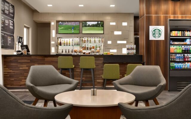 Courtyard by Marriott St Paul Woodbury