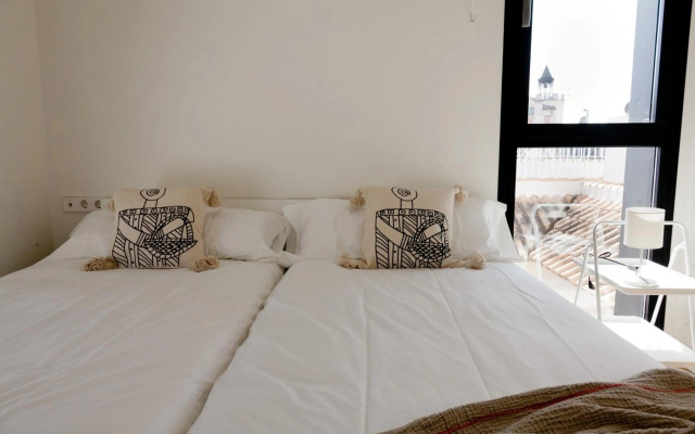 GoToSeville GERONA SUITES