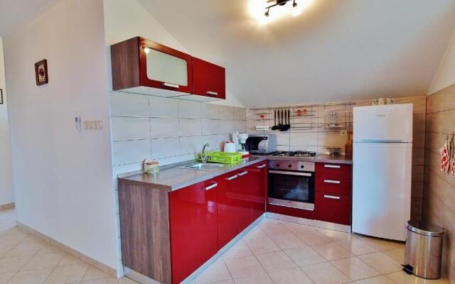 Apartmani Roza Lopar