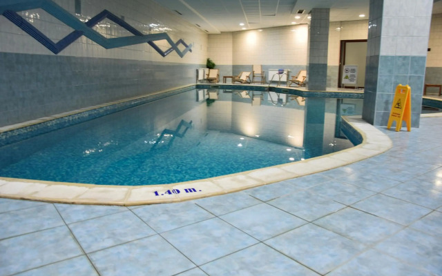 TES Flora Apartments