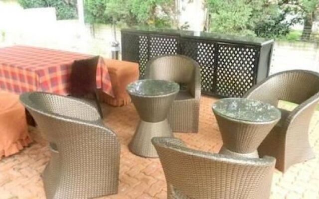 Dube Executive Suites