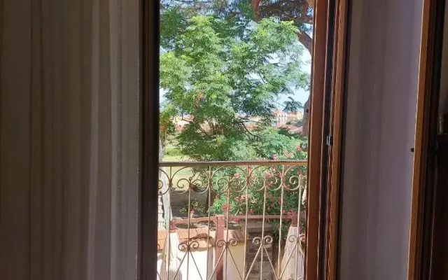 Monolocale su corso pedonale minimo 20 notti