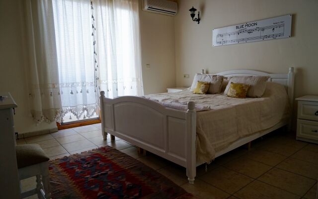 Piano Rooms Selimiye - Adults Only