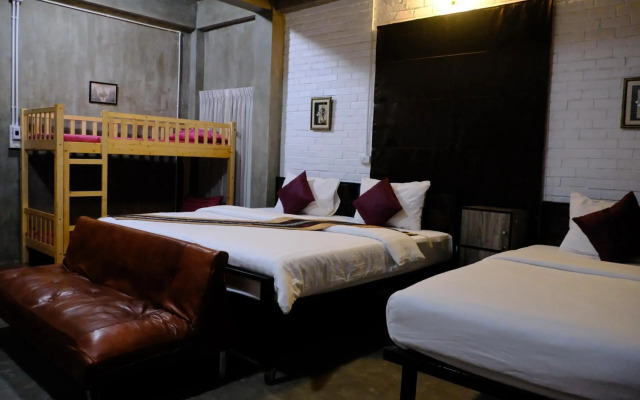 BAAN 9'NAN Guest Home in NAN City.