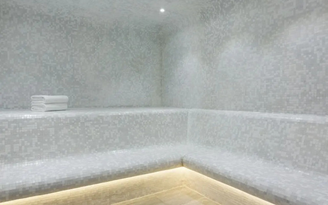 Rockypop Flaine Hotel & Spa