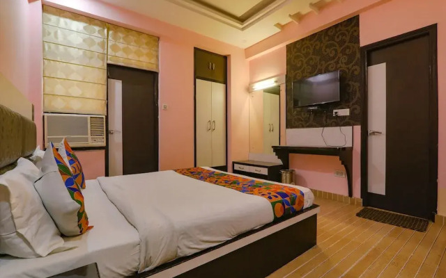 Fabhotel Govinda Royal