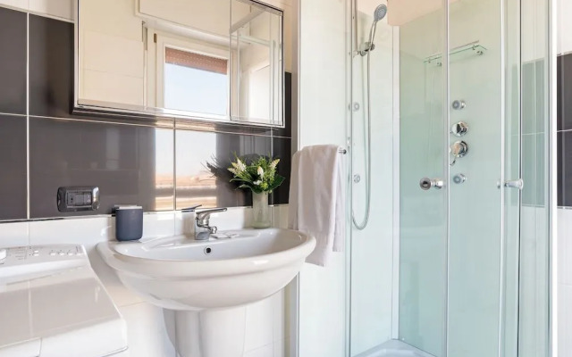 Bologna Railway Station Apartment