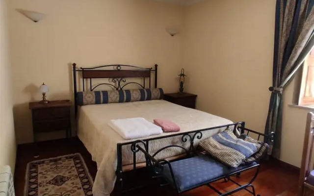 Rustic Terrace2 Bedrooms Farm House