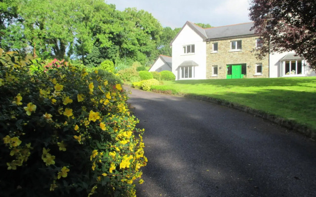 PK Lodge B&B