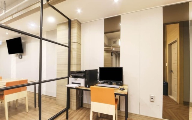 Hanam 1st Business Hotel