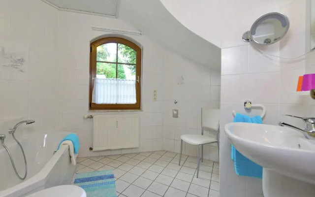 Quaint Apartment in Eimelrod near Lake & Water Sports