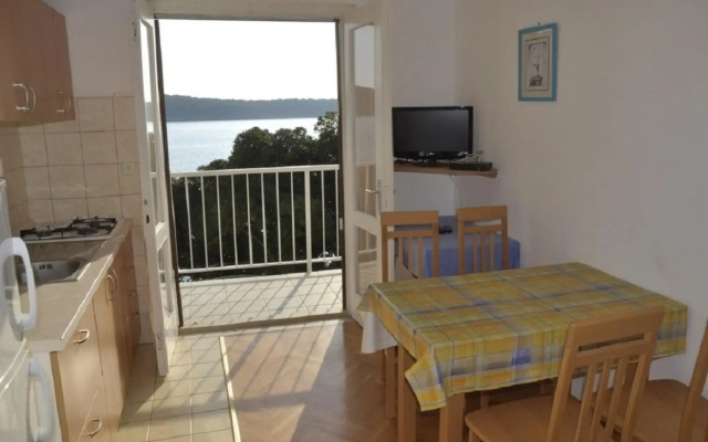 Petar - 6m From the sea - A1