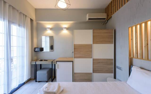 Beachfront Modern Flat-Breakfast Included
