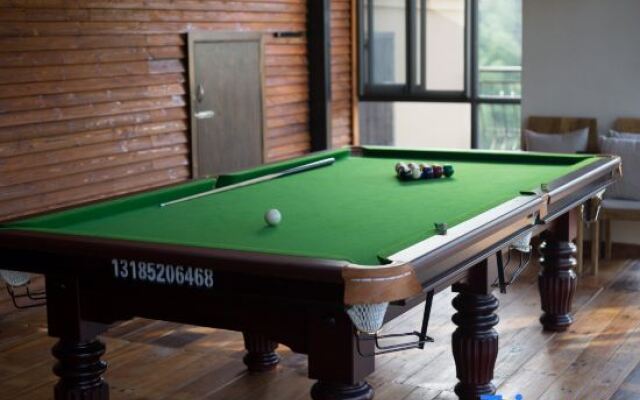 Momo Hostel