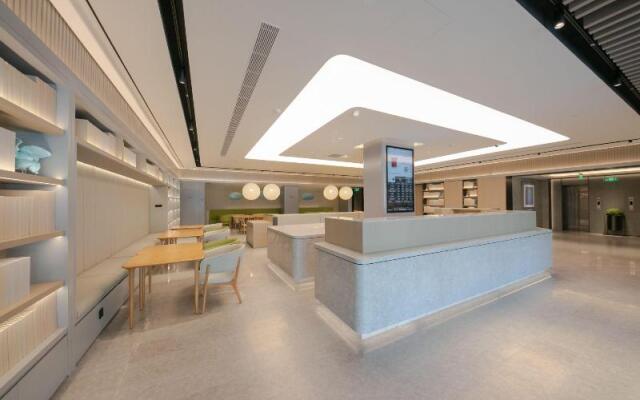 Ji Hotel(Beijing Wanda Taiwan Street store&Shijing