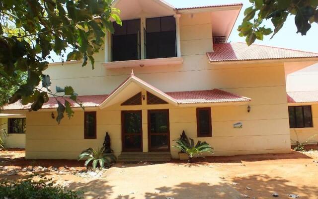Kuttalam Heritage