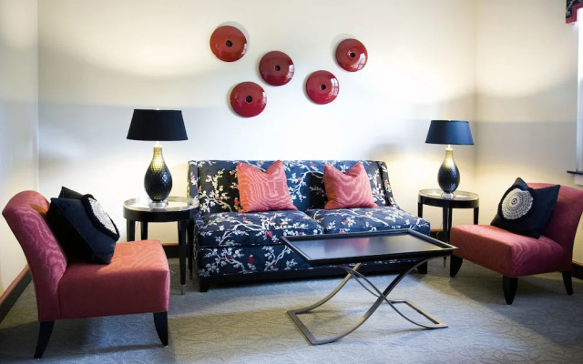 The Kings Daughters Inn