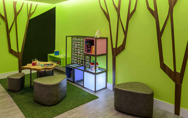 ibis Styles Curitiba Centro Cívico