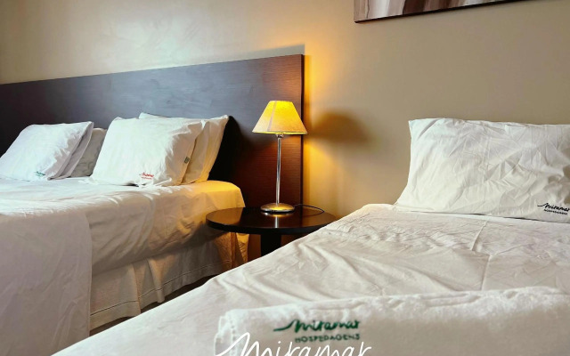 Happy Hotel Manaíra