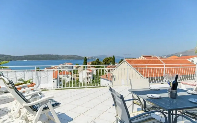 Bozo - Amazing Terrace and sea View - A1