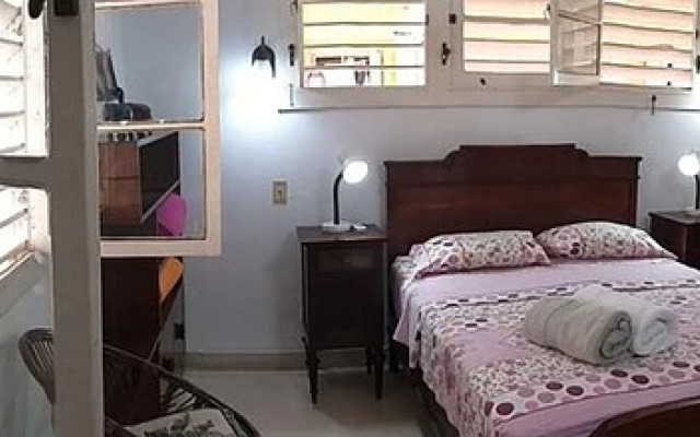 La Terraza de Doña Clara VEDADO