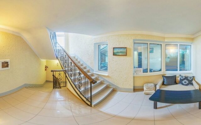 Hotel Oazis