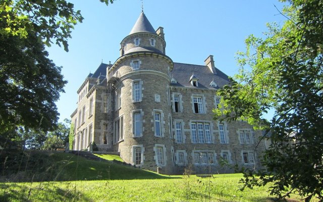 Main Building of a Castle in the Valley of Aisne