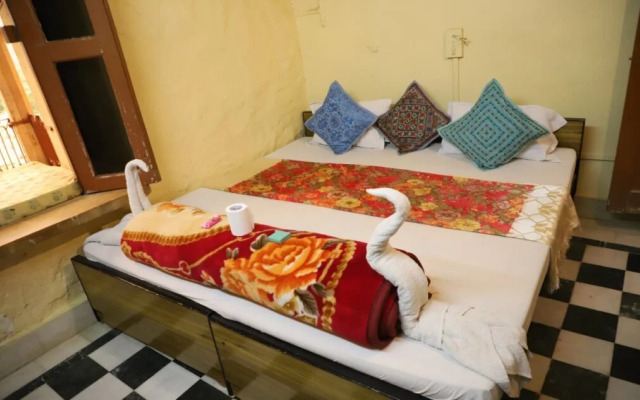 The Surya Paying Guest House