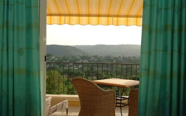 Les Cavaliers de Saint Paul B&B