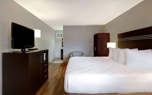 Days Inn by Wyndham Vernon