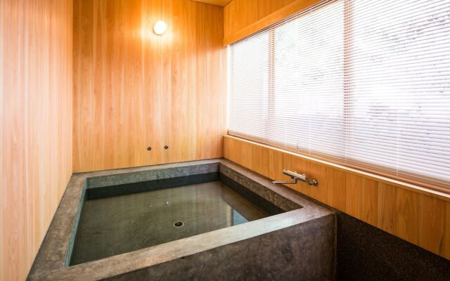 Setouchi Cominca Stays Hiroshima FROSEN