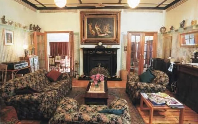 Sirens Bed & Breakfast