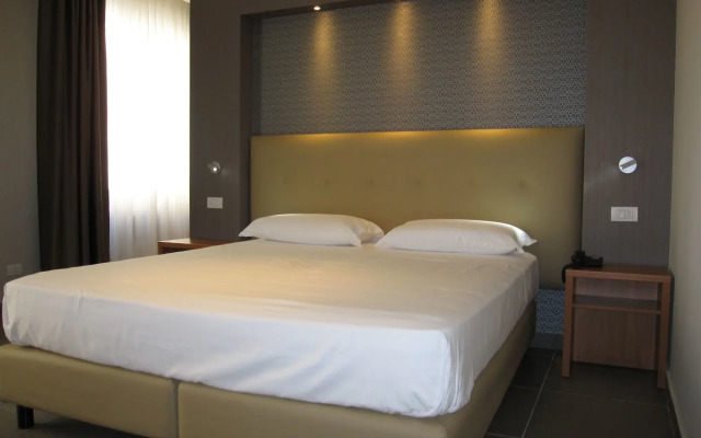 Napolit'amo Hotel Medina
