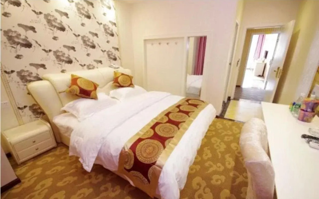 Junlai Business Hotel Jiajiang Headquarter