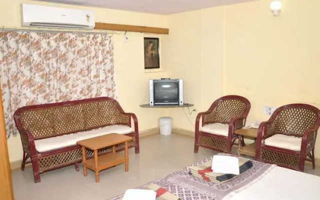 Hotel Madhuram