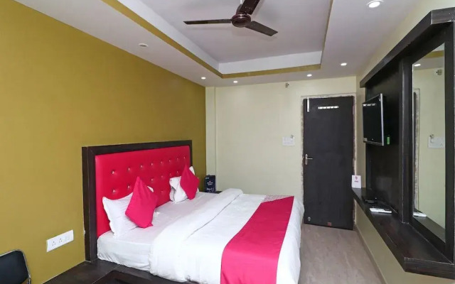 OYO 15169 Hotel Rk Inn