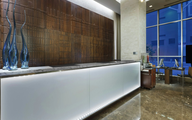 Distrikt Hotel New York City, Tapestry Collection by Hilton - Image 2