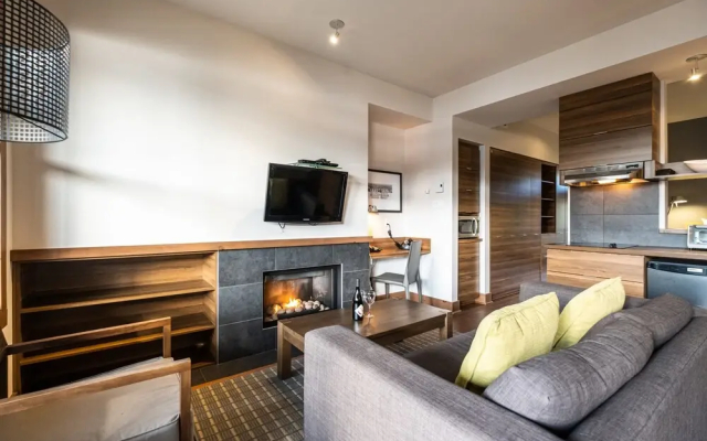 Elysium Suites-sur-Lac