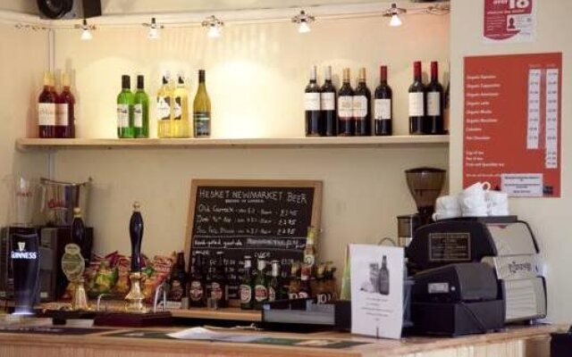 YHA Coniston Holly How - Hostel