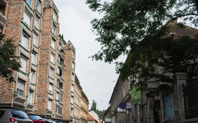 Urban Style Apartments by Loft