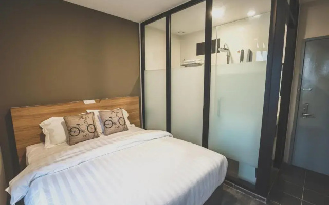 V3 Hotel & Residence Seri Alam