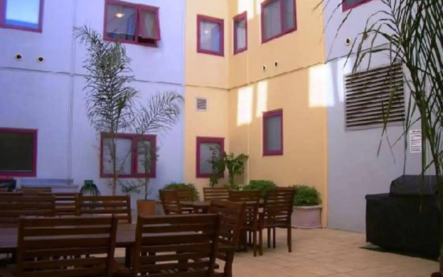 Plum Carlton Serviced Apartments