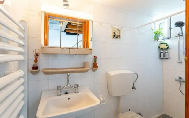Petalidi Sunny Home One