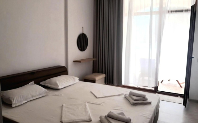 Balchik Gardens complex SeaHome 21 apartment