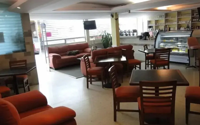 Hotel Cuellar