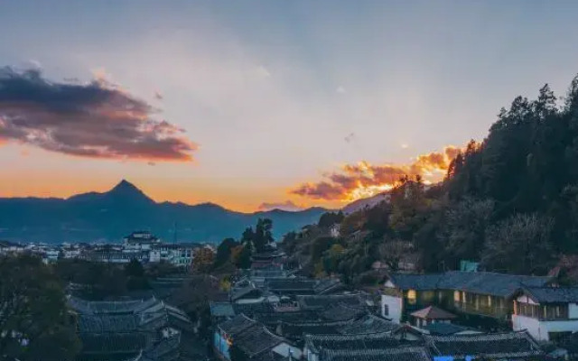 Zhiyun Residence | Lijiang Mufu Royal Garden Resort